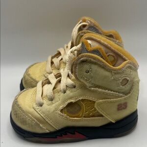 Air Jordan(TD) 5 x Off-White Retro SP 'Sail' Size 4C